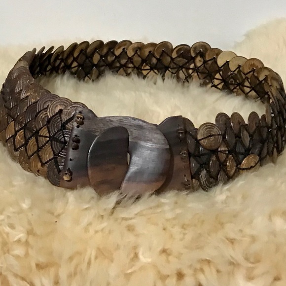 (4 for $20) Wood stretch and hook belt boho style - Picture 2 of 10